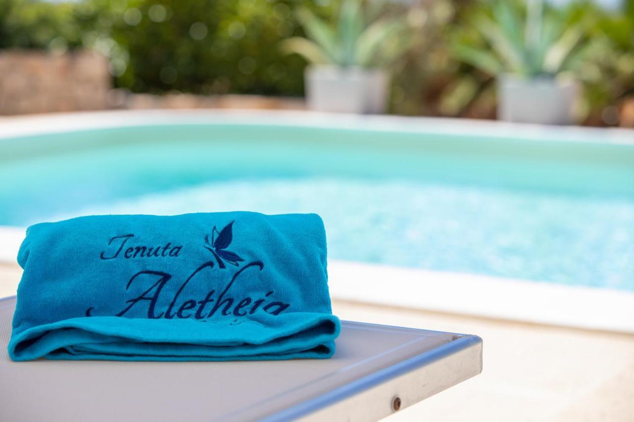 Tenuta Aletheia B&B Alliste Εξωτερικό φωτογραφία